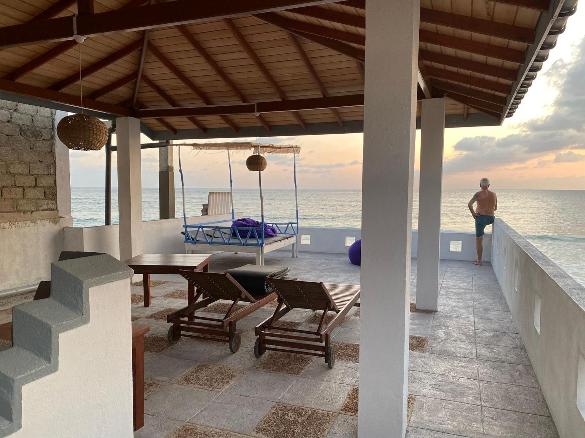Blue Ocean Villa Hikkaduwa Ngoại thất bức ảnh